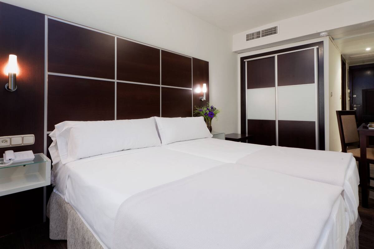 Double Room | In-room safe, desk, blackout drapes, soundproofing