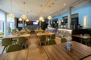 Daily buffet breakfast (EUR 19.95 per person)