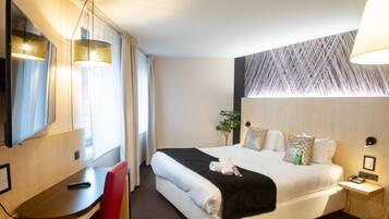 Suite (Nuptiale) | Ropa de cama de alta calidad y caja de seguridad en la habitación