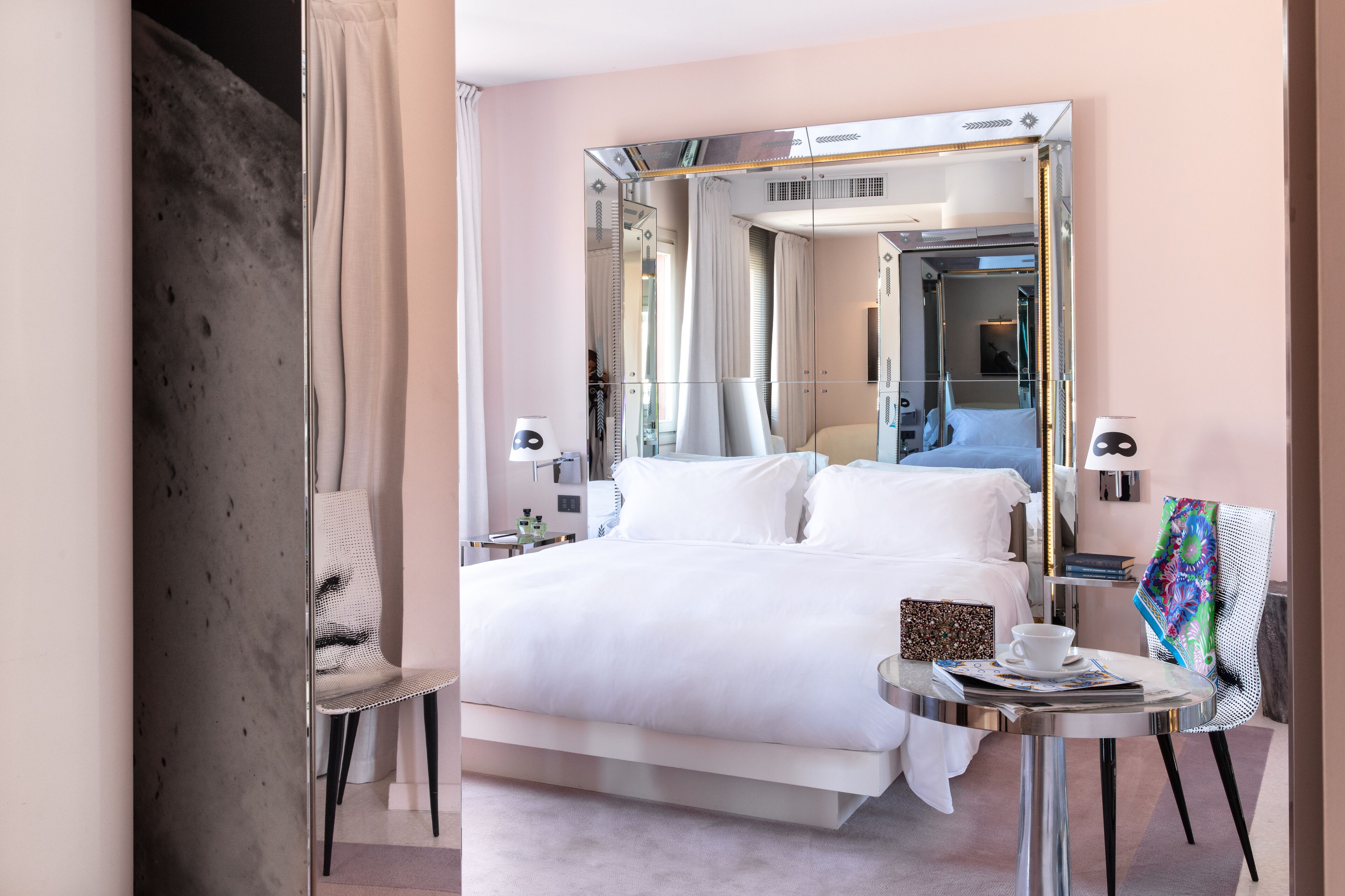 junior suite | down duvets, minibar, in-room safe, blackout curtains