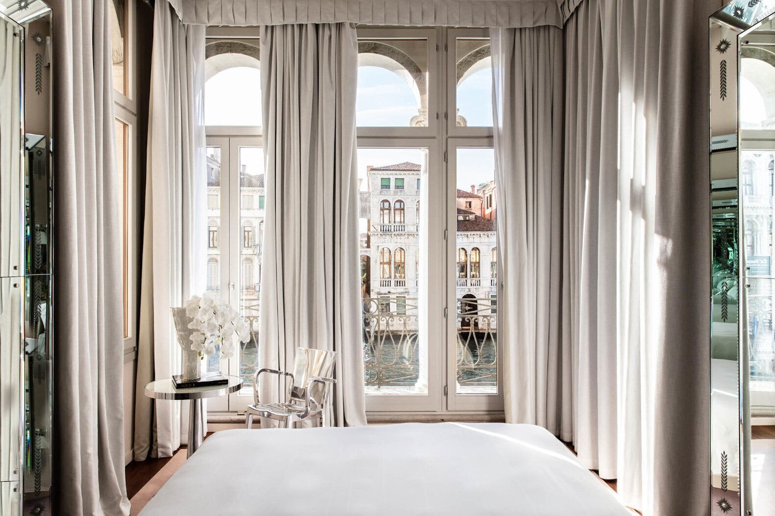 Down duvets, minibar, in-room safe, blackout curtains