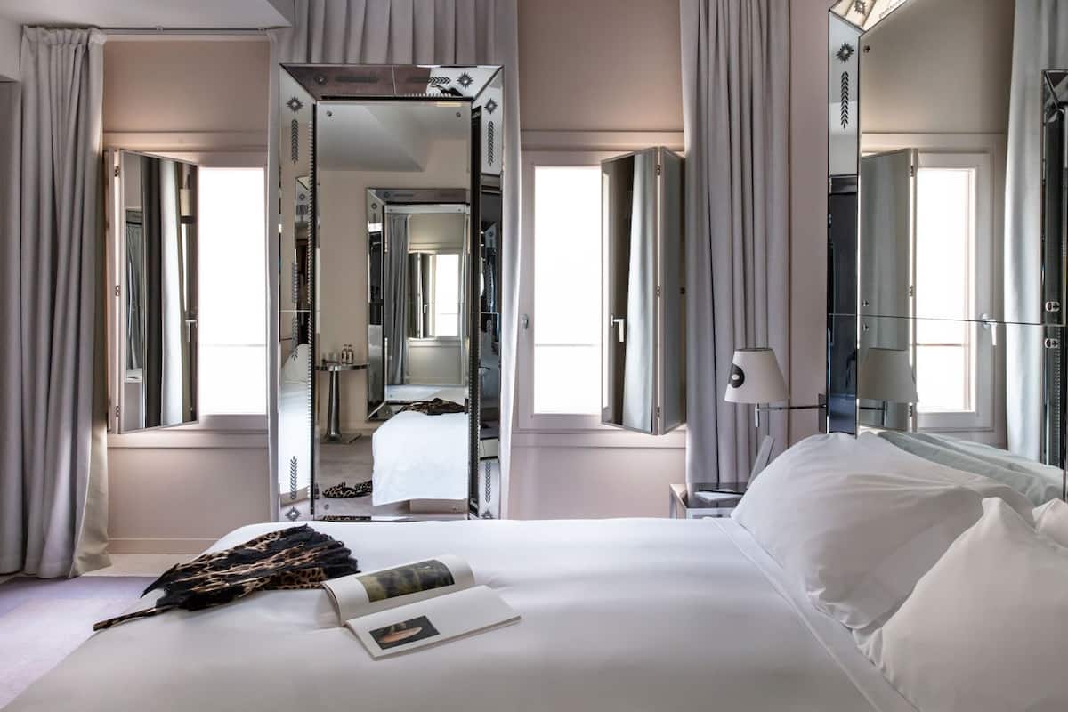 Down duvets, minibar, in-room safe, blackout curtains