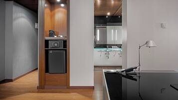 In-room safe, desk, laptop workspace, blackout curtains