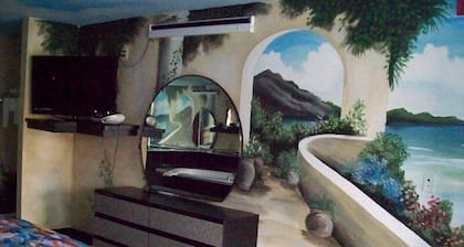 Luxury Inn and Suites Seaworld Lackland