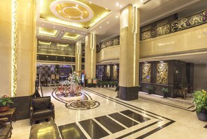 Interior entrance - YuTong Hotel (Guangzhou)