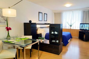 Apartamento estándar | Caja fuerte, escritorio, cunas gratuitas y wifi gratis