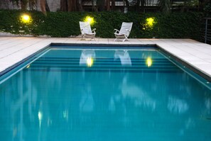 Outdoor pool - Concord Callao by Recoleta Apartments (Buenos Aires)