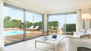 Beachfront One Bedroom Villa Emmelia with Private Pool | Utsikt från rummet