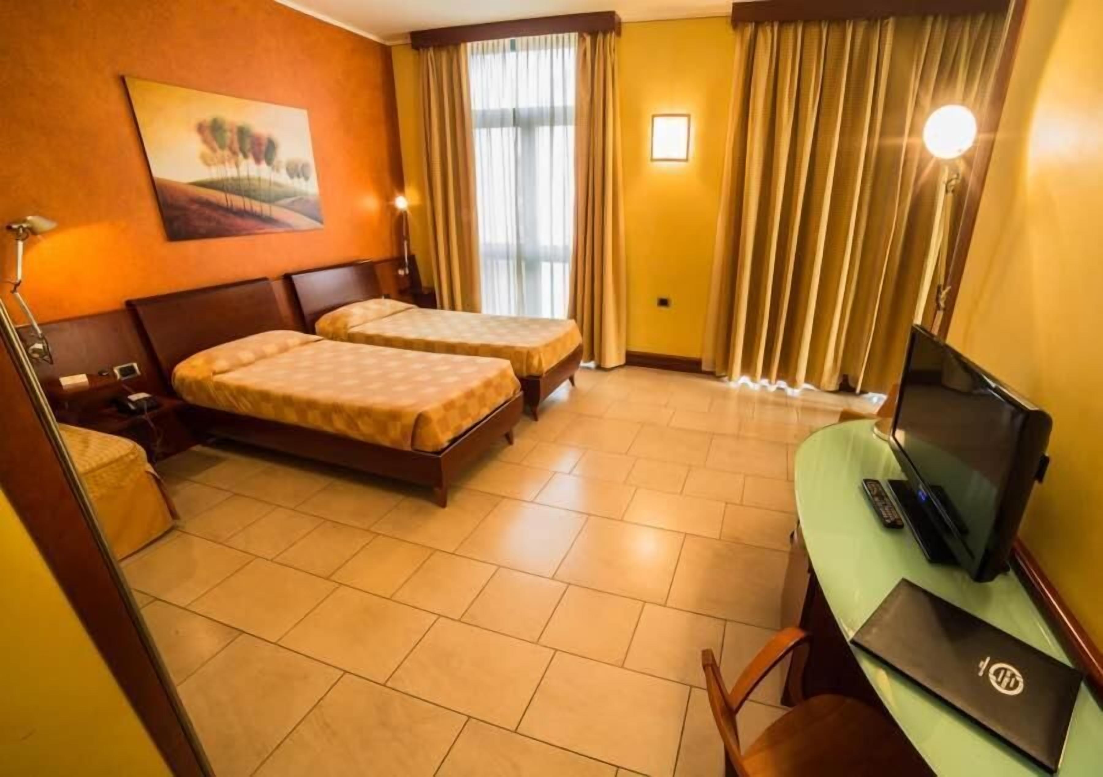 minibar, in-room safe, desk, soundproofing