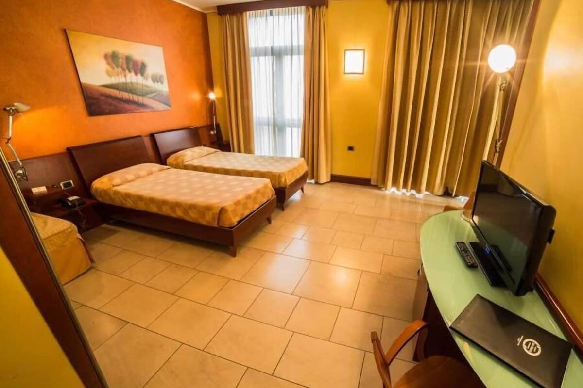 minibar, in-room safe, desk, soundproofing