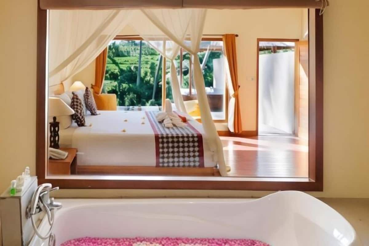 1 bedroom, minibar, free WiFi, bed sheets