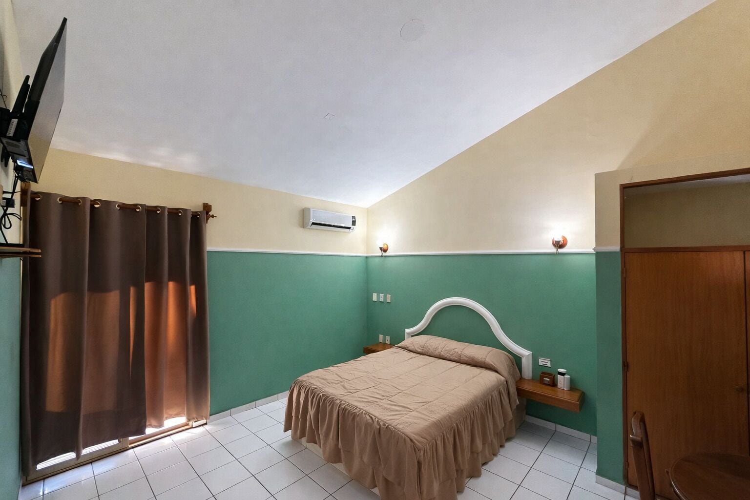 Foto - Blue Pacific Suites