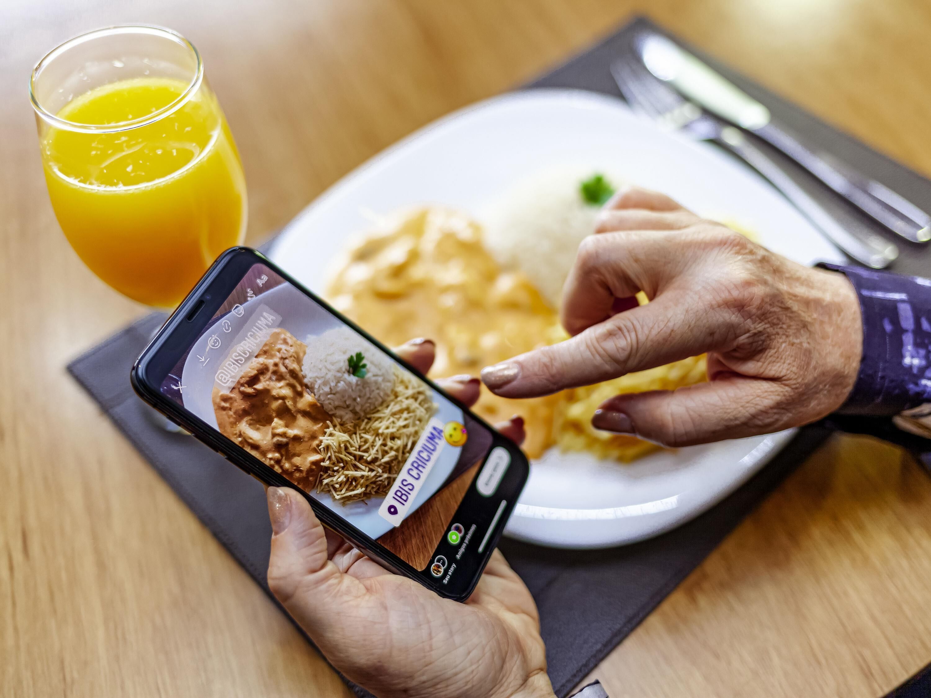 breakfast and dinner served, brazilian cuisine