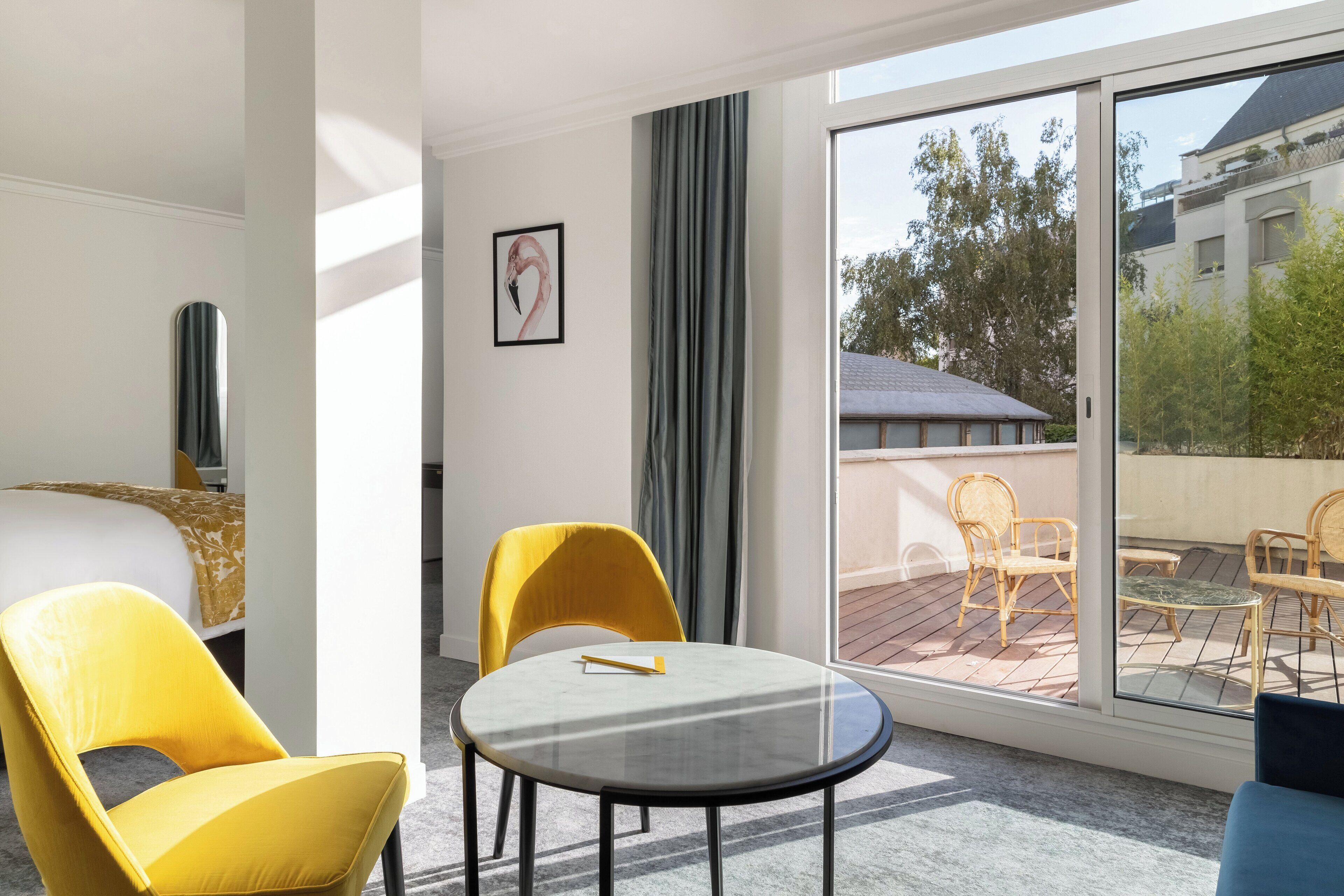 premium bedding, minibar, in-room safe, desk