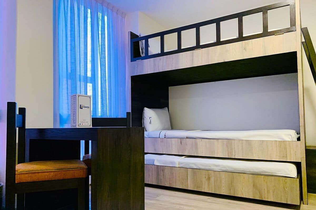 Junior Room | In-room safe, desk, laptop workspace, blackout drapes
