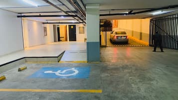 免费自助停车