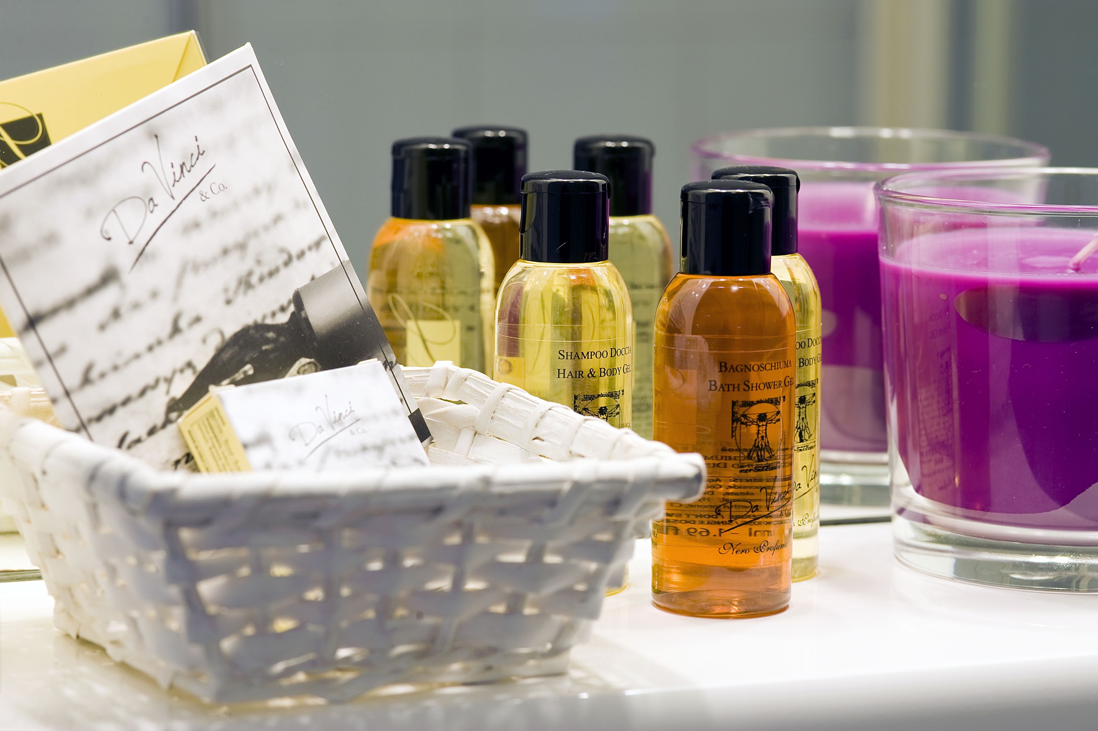 shower, rainfall showerhead, free toiletries, hair dryer