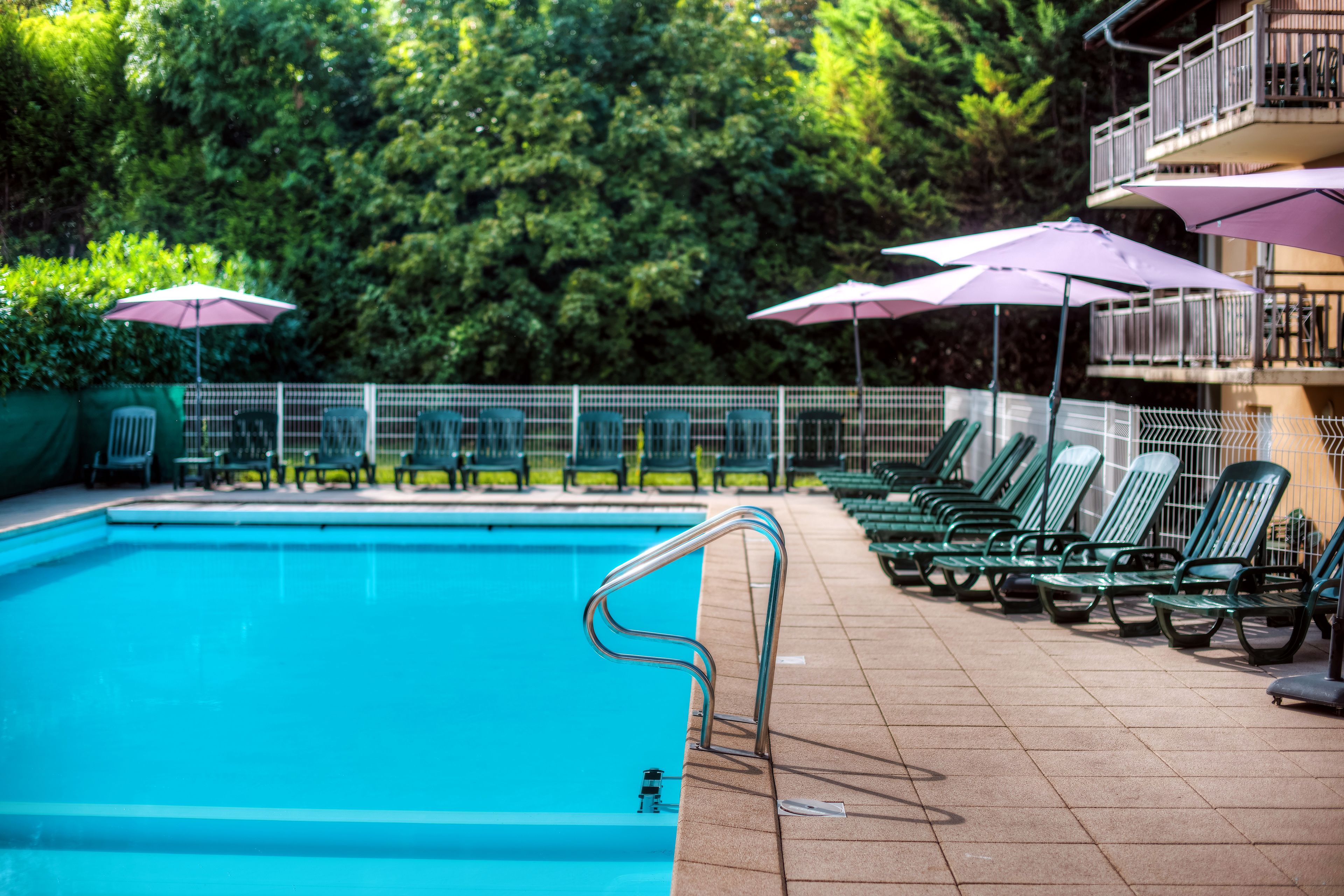 Piscine extérieure (ouverte en saison)