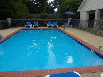 InTown Suites Extended Stay Auburn AL - Auburn University