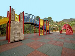 Children’s play area – outdoor - Holiday World Riwo, Affiliated by Meliá (Benalmádena)