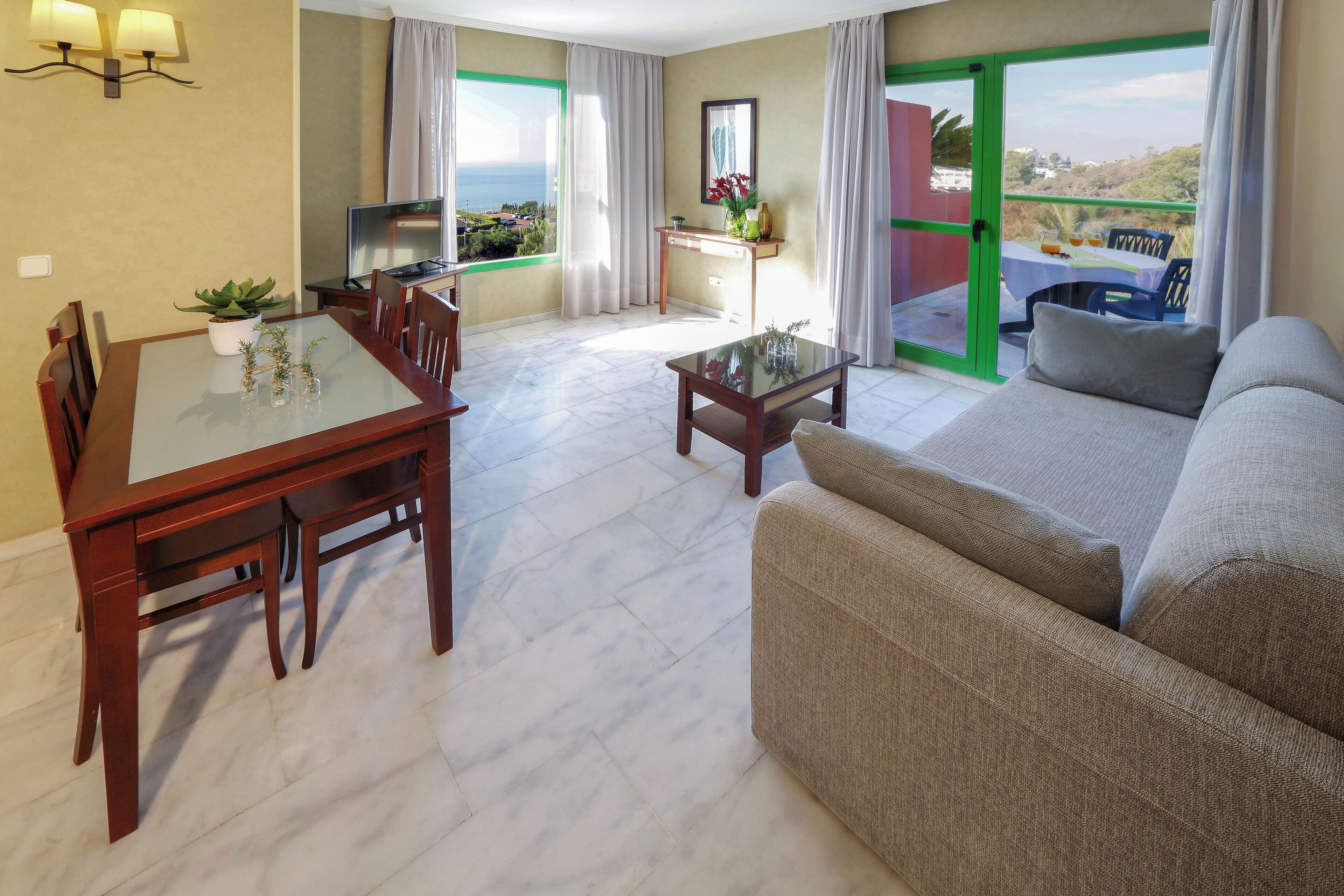 1 bedroom, minibar, soundproofing, iron/ironing board