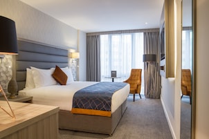 Double Room | Premium bedding, in-room safe, desk, laptop workspace