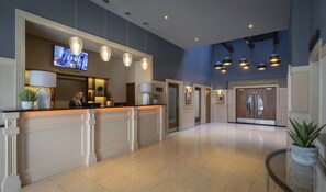 Reception - The Metro Hotel Dublin Airport (Dublin)
