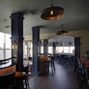 Lounge - The Metro Hotel Dublin Airport (Dublin)