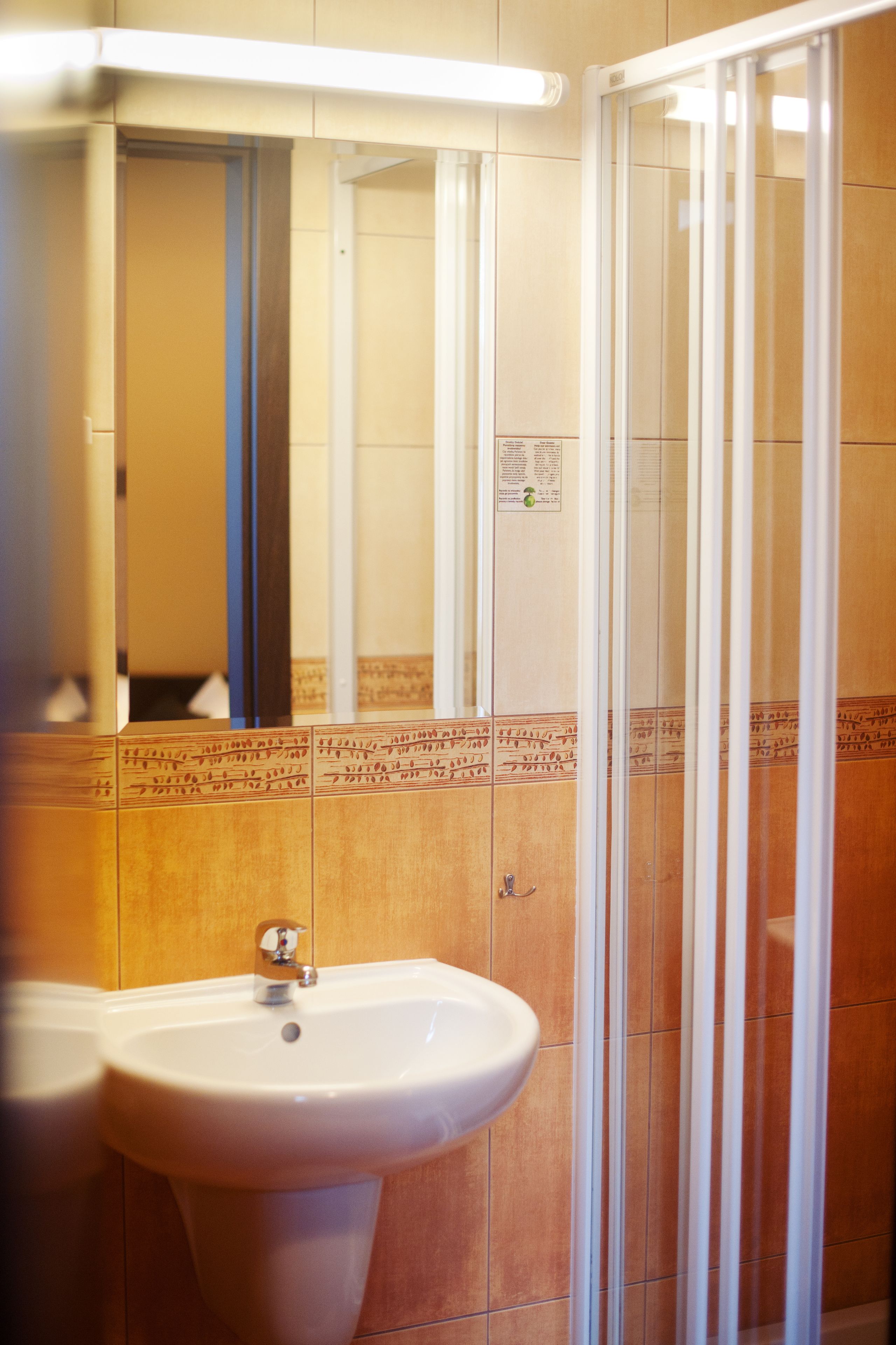 single room | bathroom sink