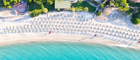 Private beach, sun loungers, beach umbrellas, beach towels