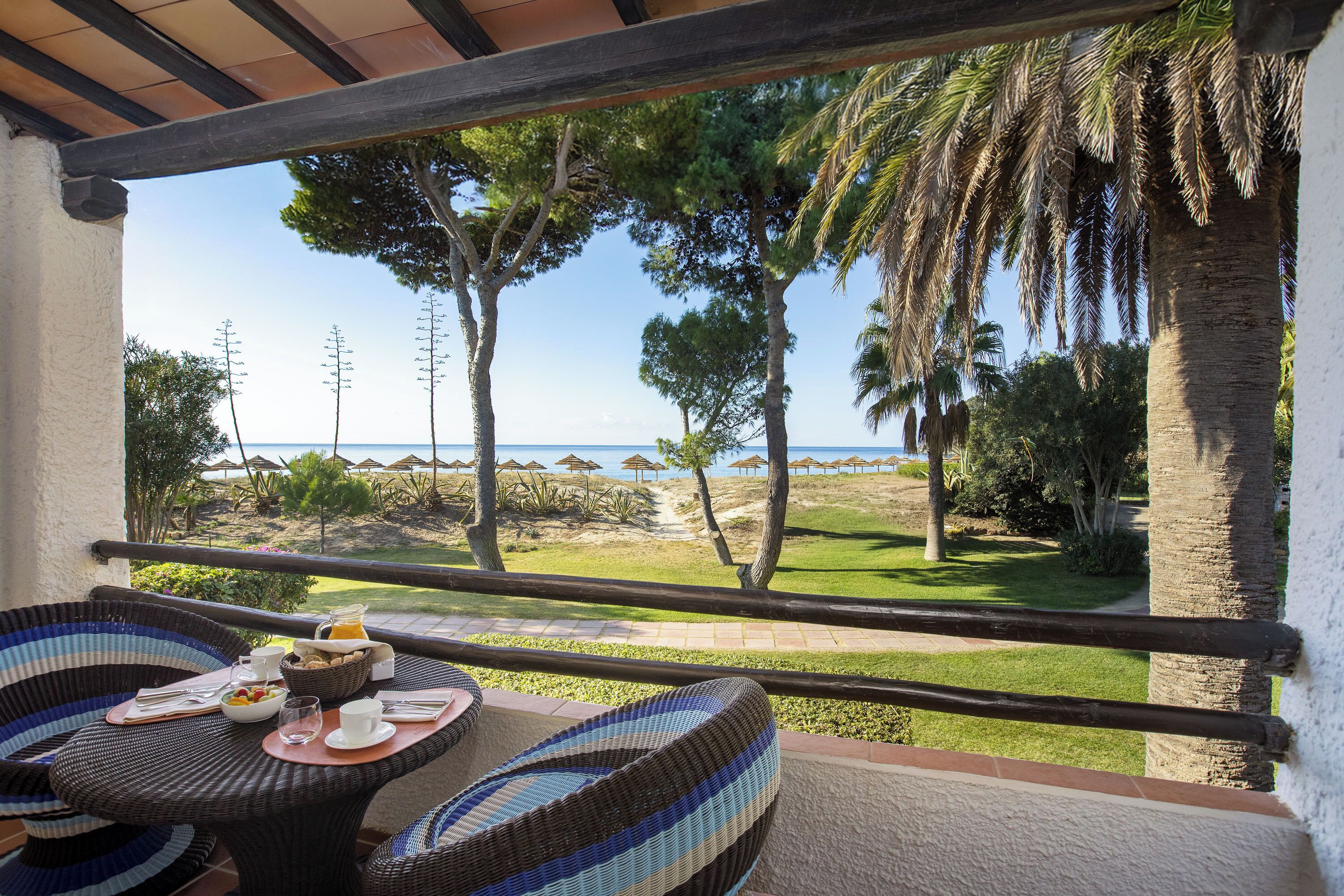 Superior Vista Mare | Copriletto in piuma, minibar, una cassaforte in camera, tende oscuranti