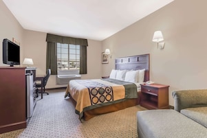 Escritorio y espacio para trabajar con un portátil