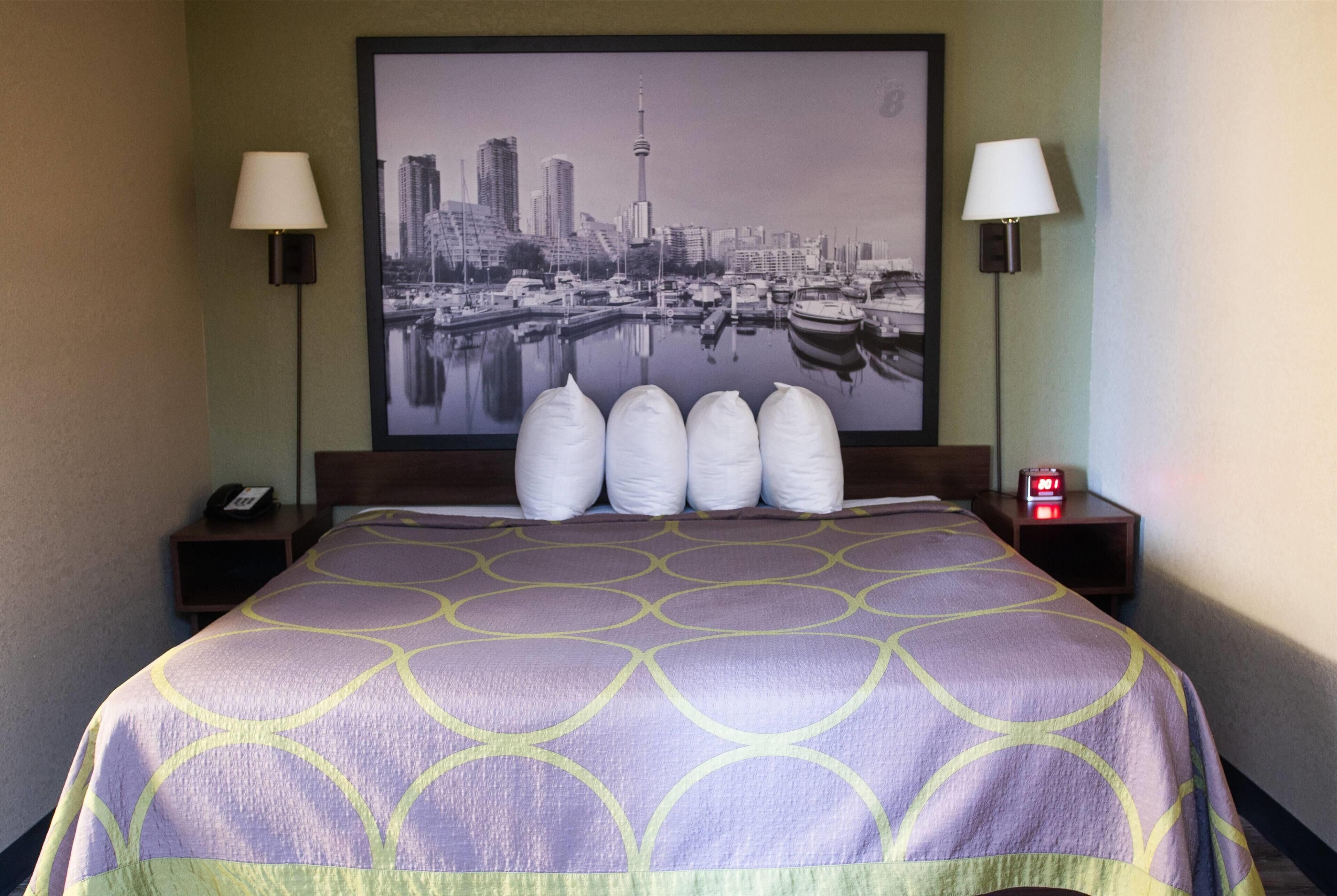 Suite, 1 King Bed, Non Smoking