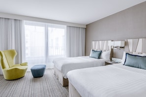 Allergitestet sengetøy, safe på rommet og skrivebord