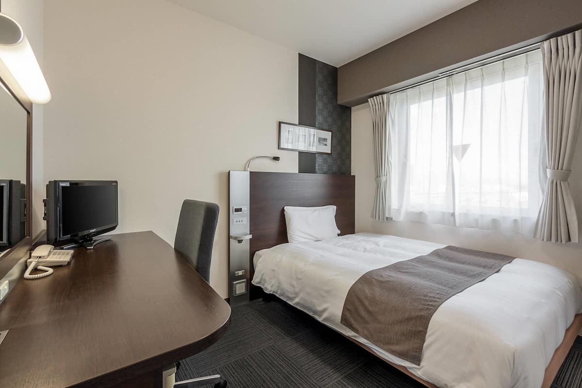 Standard-Doppelzimmer, Nichtraucher | Hochwertige Bettwaren, Schreibtisch, Verdunkelungsvorhänge