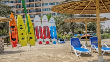 Surfing/boogie boarding