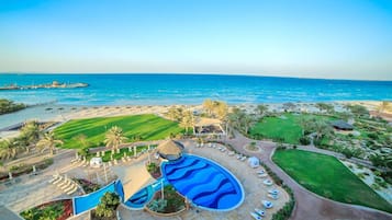 Private beach, white sand, free beach cabanas, sun-loungers