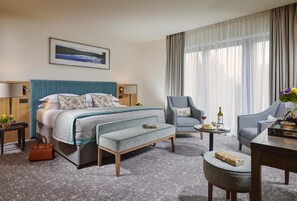 Premium bedding, in-room safe, desk, blackout curtains