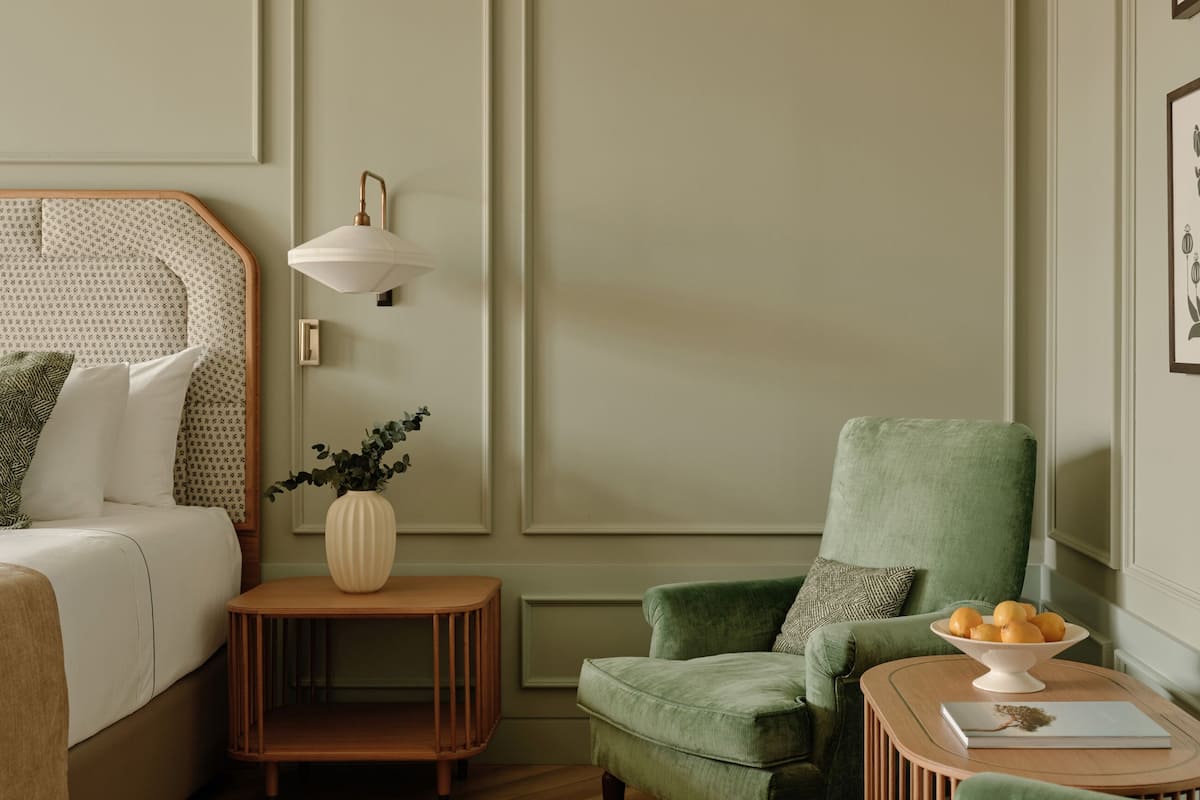 Suite | Minibar, in-room safe, desk, soundproofing