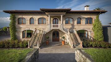 Voorkant van accommodatie