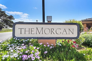 Property entrance - The Morgan San Simeon - Cambria by Hearst Castle (San Simeon)