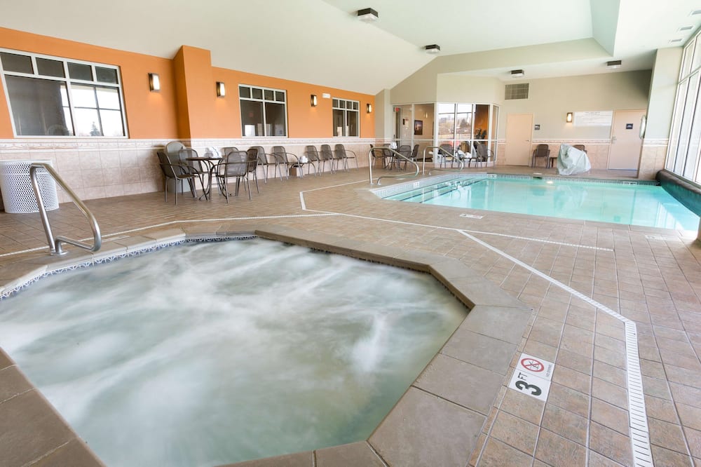 Drury Inn & Suites Cincinnati Sharonville