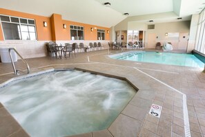 Indoor pool, outdoor pool - Drury Inn & Suites Cincinnati Sharonville (Sharonville)