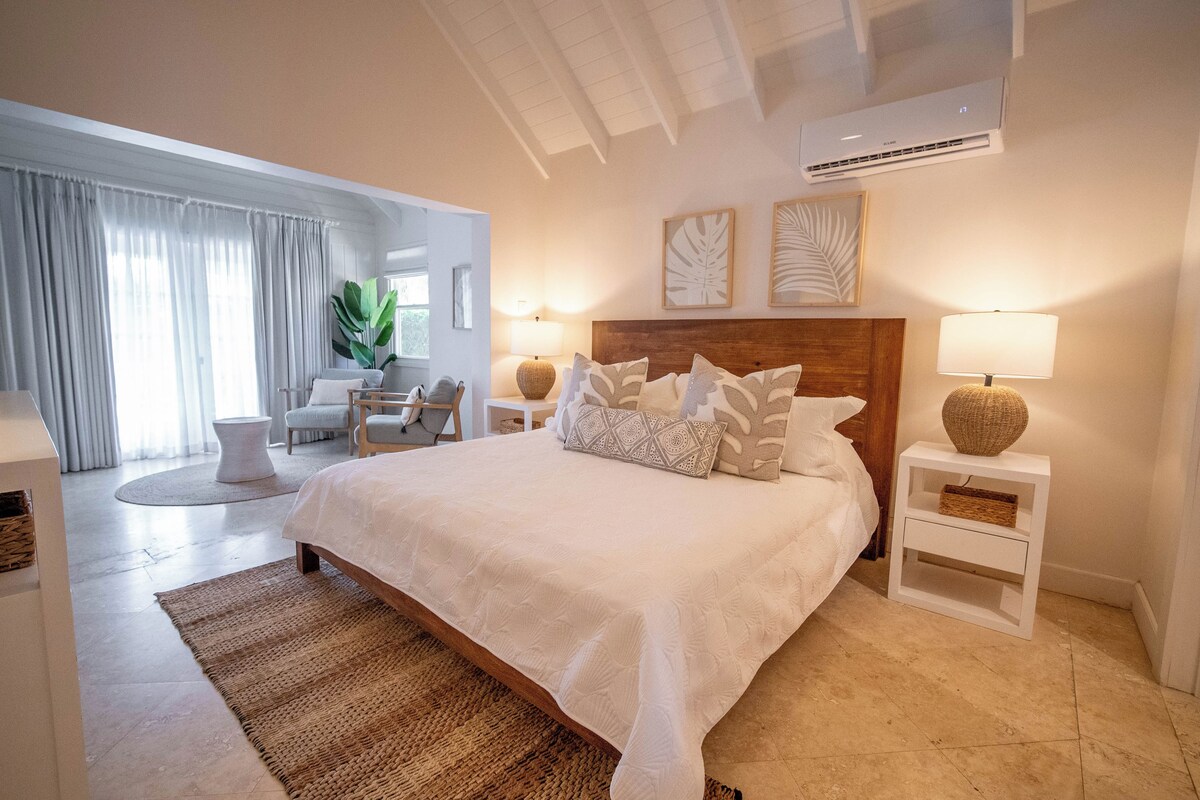 Villa, 2 Bedrooms, Garden Area | Premium bedding, in-room safe, desk, blackout drapes