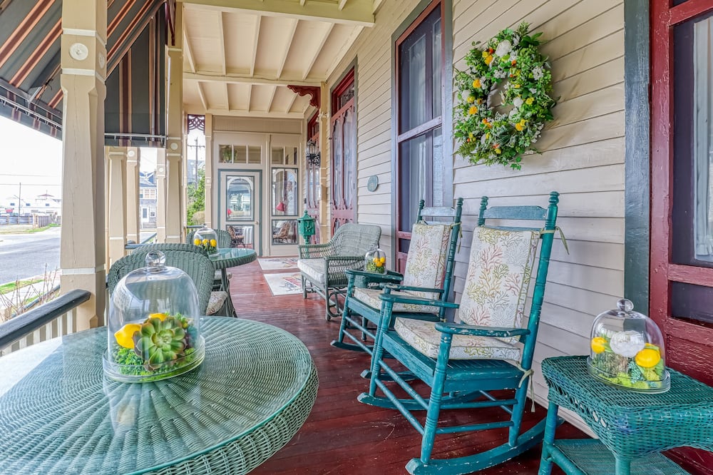 Bedford Inn
