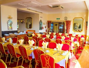 Daily English breakfast for a fee - Diamond Hotel (Eastbourne)