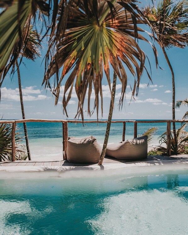 Private pool - Papaya Playa Project, Tulum, a Member of Design Hotels (Tulum)