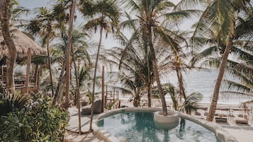 1 Schlafzimmer, Zimmersafe, individuell dekoriert