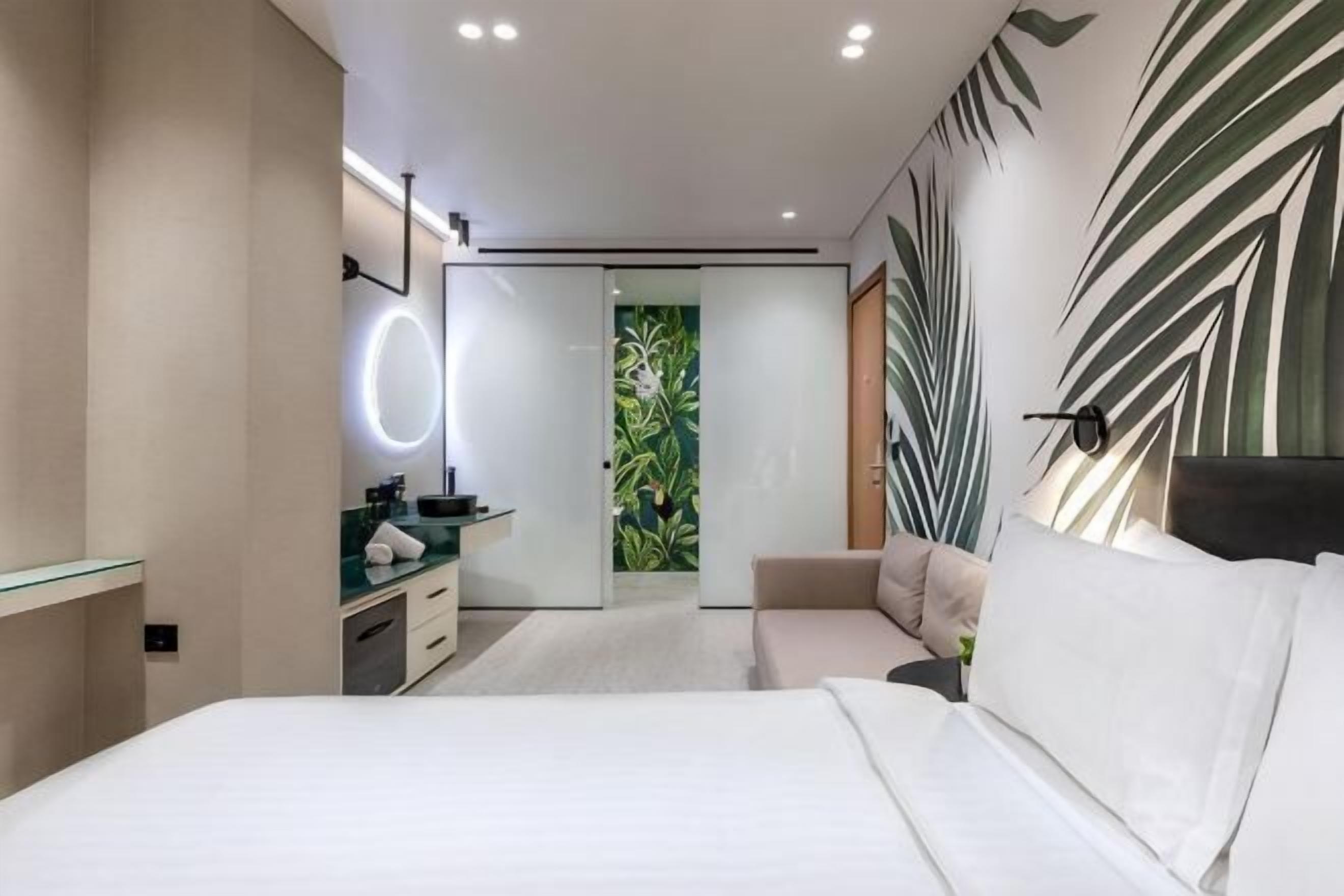Minibar, két bảo mật tại phòng, phòng cách âm 