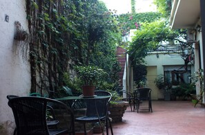 Courtyard - Solar Soler Bed & Breakfast (Buenos Aires)